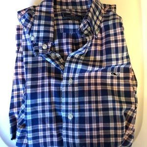 Men’s Vineyard Vines plaid shirt